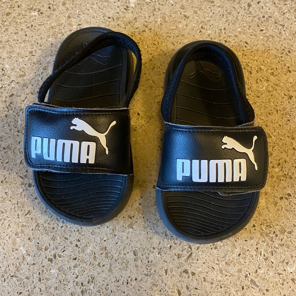 Toddler PUMA slip ons